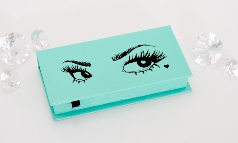 Eyelash boxes wholesale