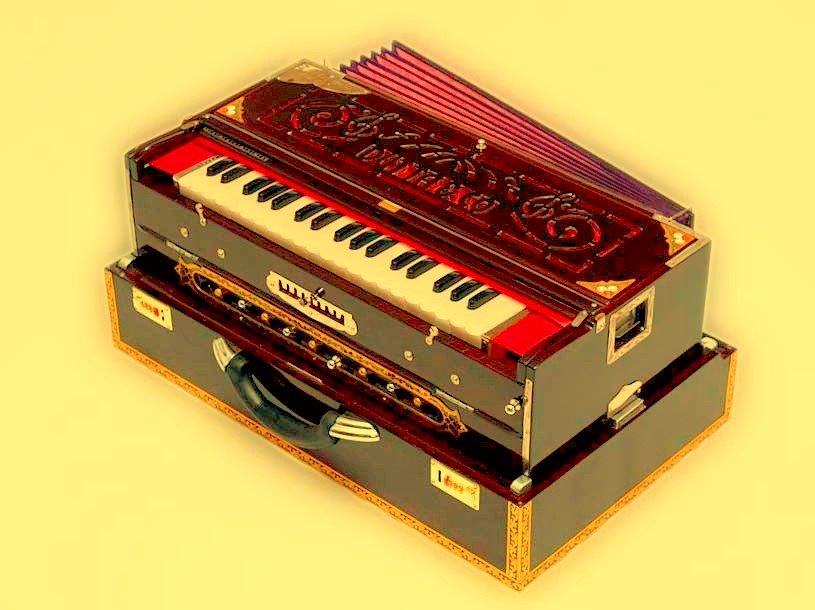 How To Learn Harmonium