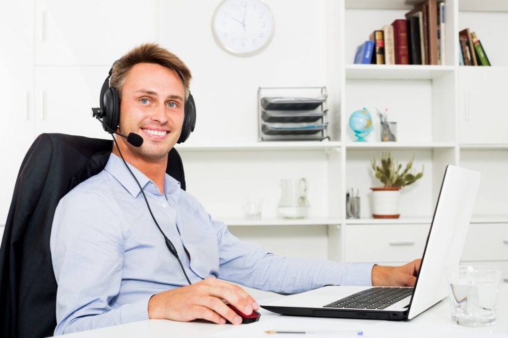 What Does a Virtual Assistant Do?