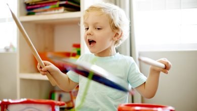 WHAT IS PRETEND PLAY AND HOW DOES IT HELP CHILDREN LEARN? 
